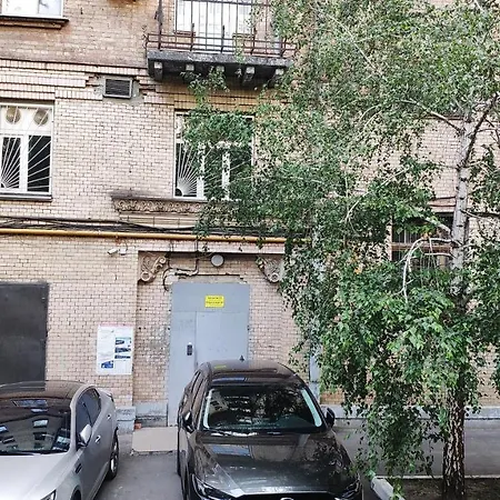 с террасой, крещатик 29, бессарабка Apartment